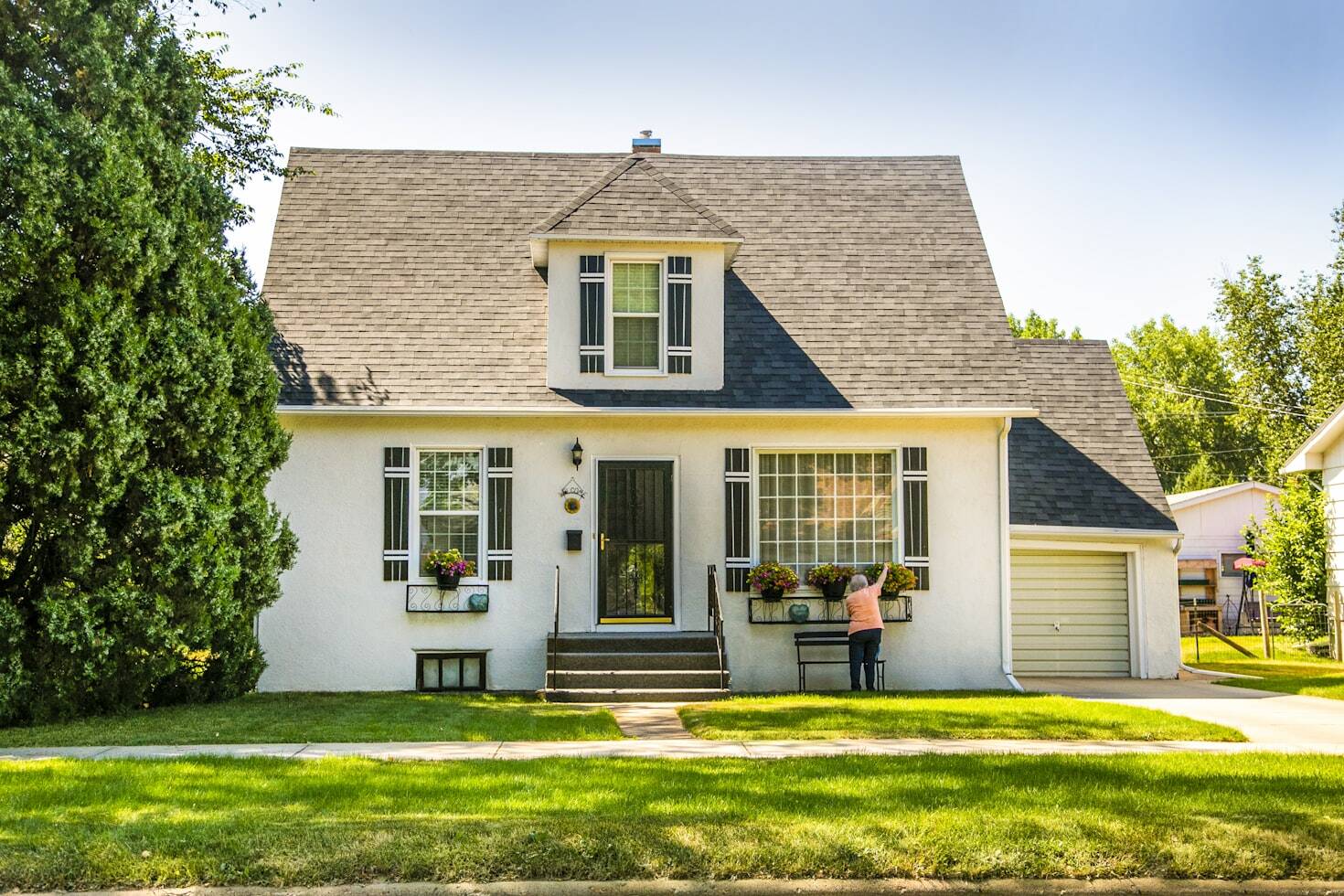 Charming suburban home in Georgia with a well-kept front yard.